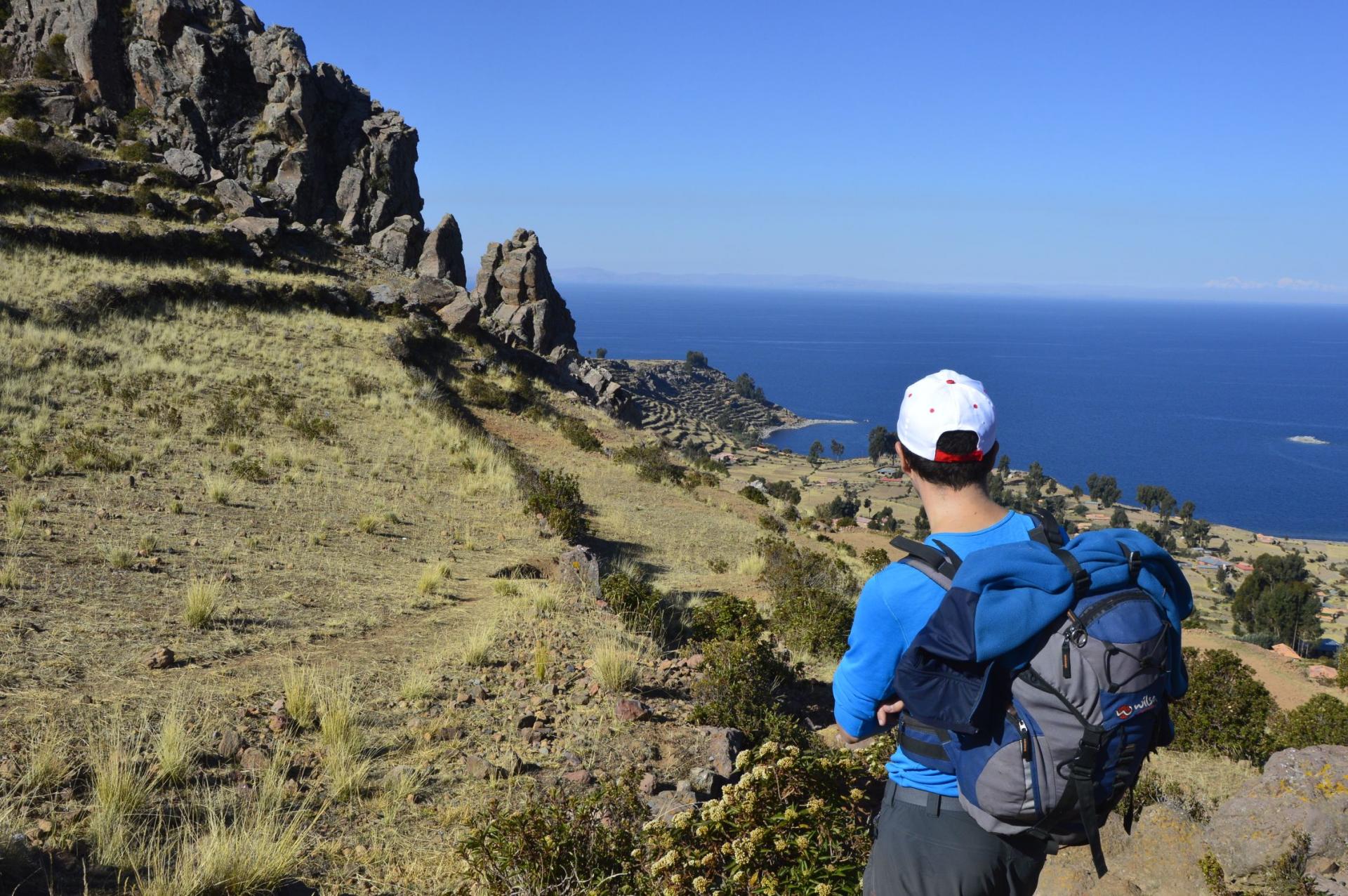 Randonnée sur l'île d'Amantaní