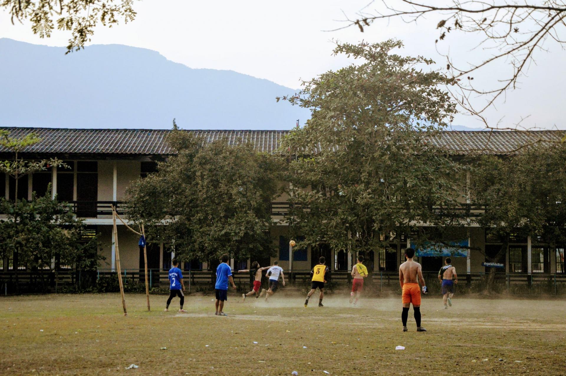 Partie de foot à Champasak