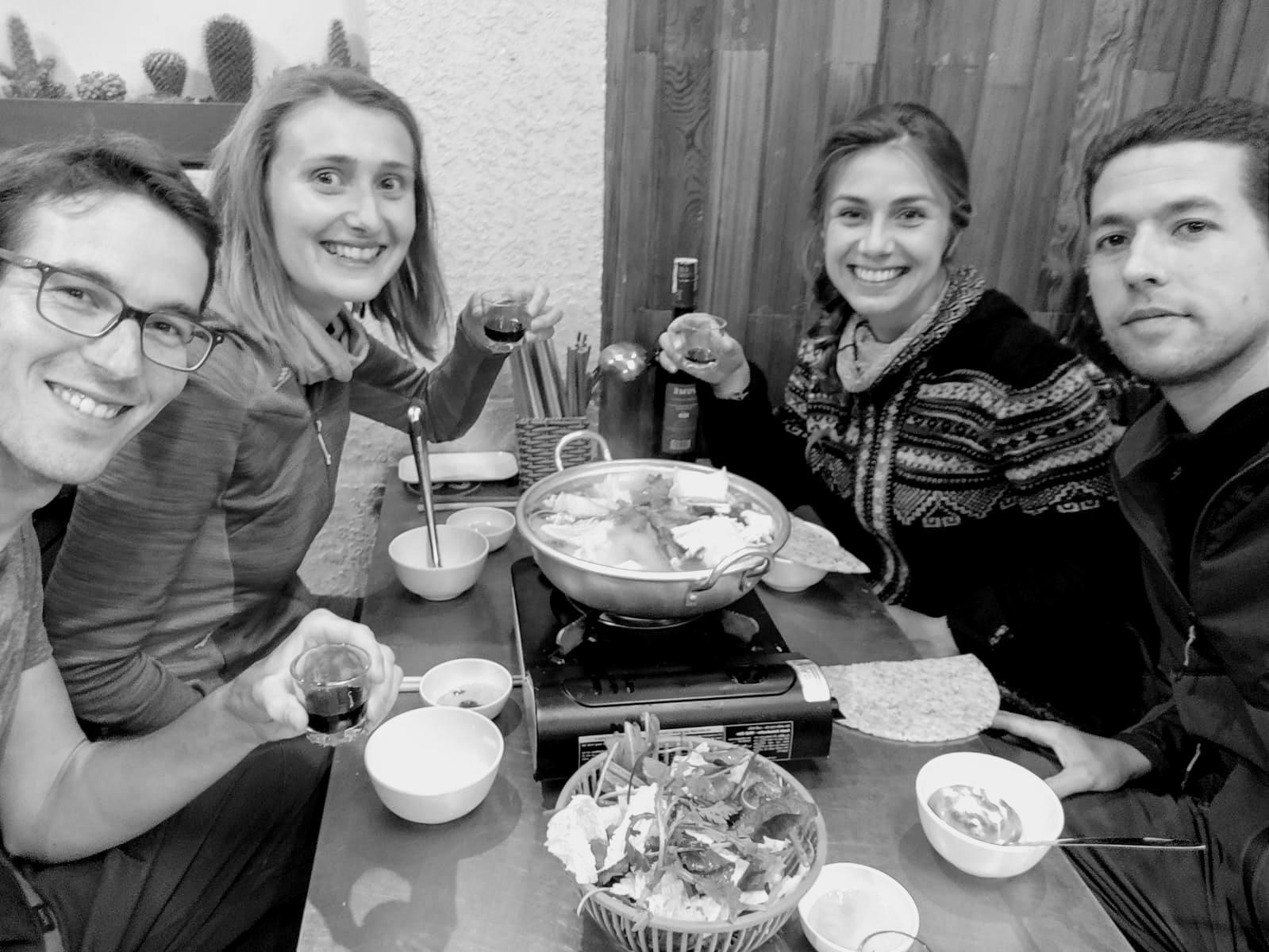 Hot Pot et vin rouge